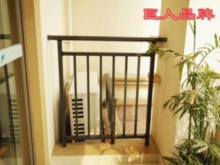 陽臺(tái)小護(hù)欄